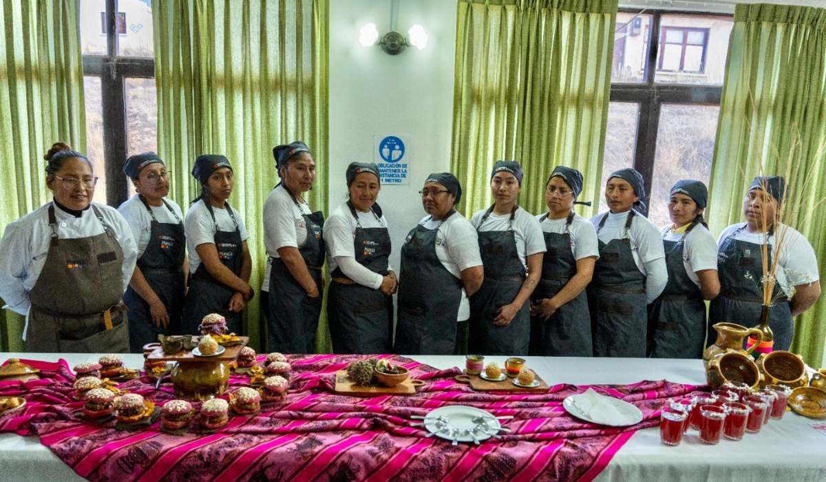 Gastronomía y habilidades digitales se combinan para empoderar a las mujeres