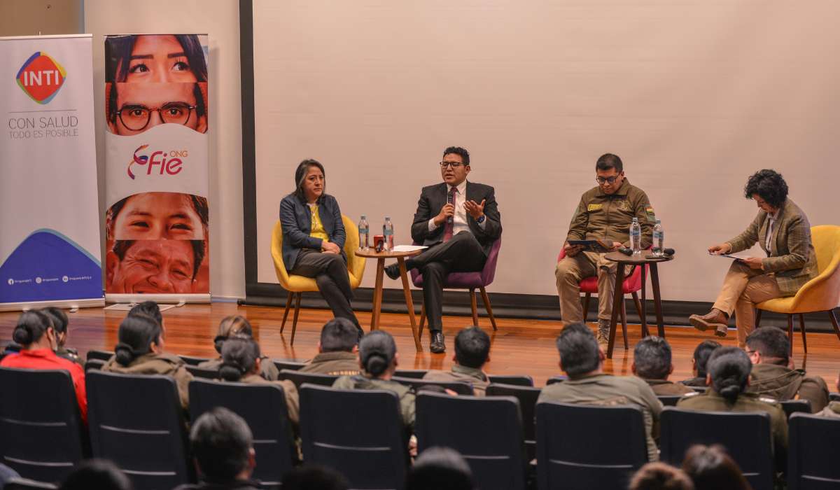 Una alianza para poner freno a la violencia contra las mujeres