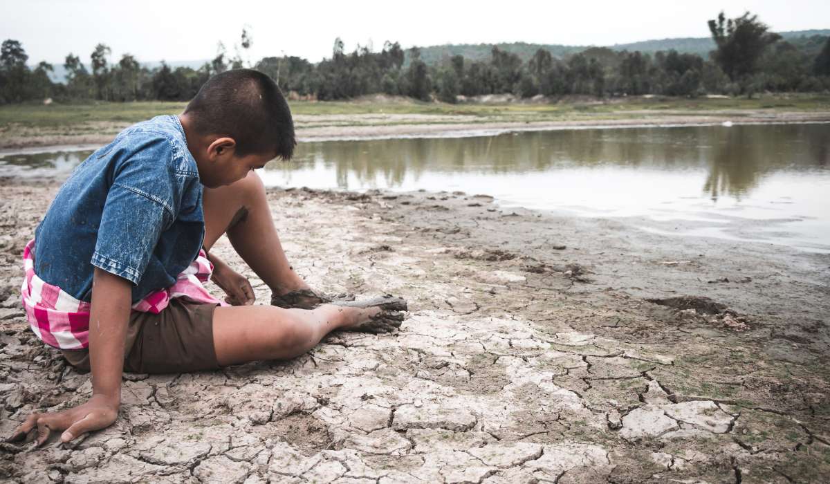 El cambio climático empujará a casi seis millones de niños y jóvenes a la pobreza en América Latina
