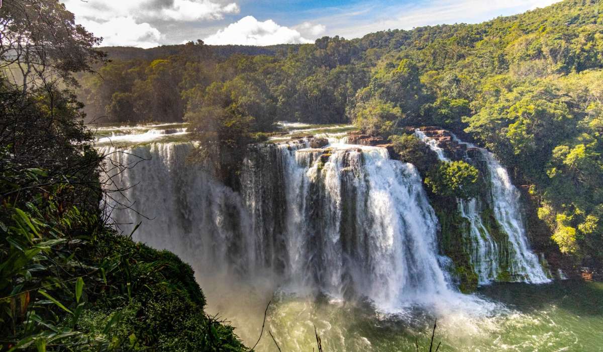 Día Nacional de las Áreas Protegidas marcado por incendios en tres zonas emblemáticas