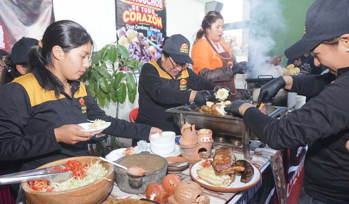 Nace Sumaq, el primer Circuito Turístico de Comida Callejera Boliviana