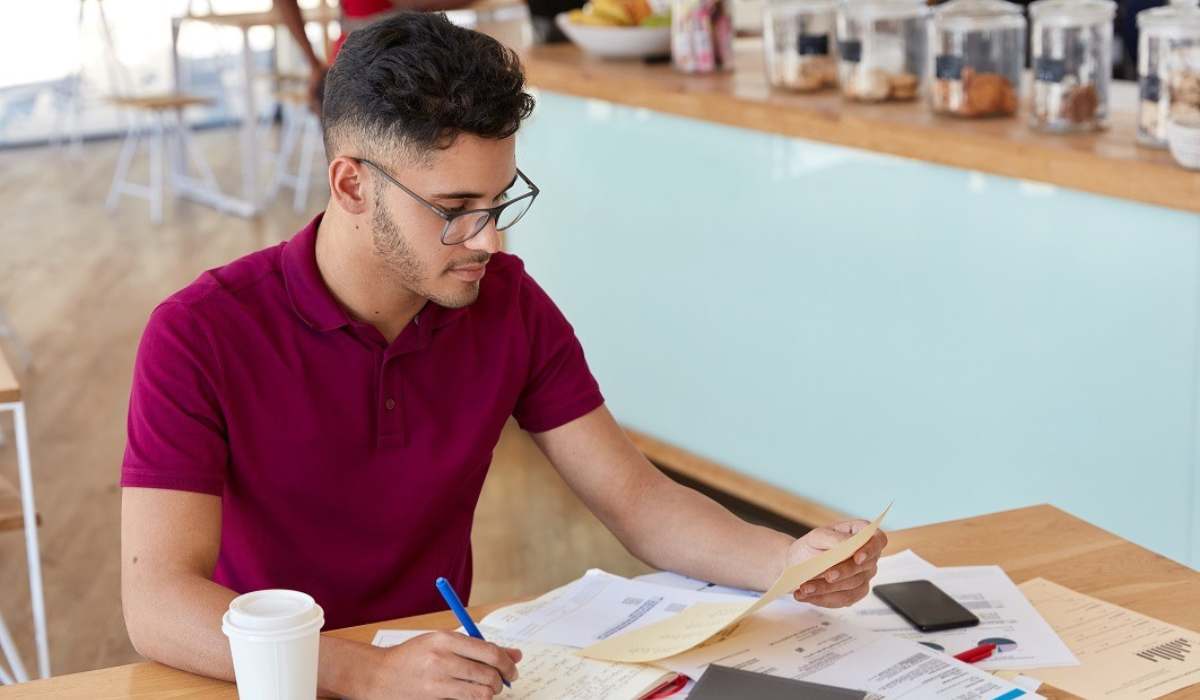 Pensar en el futuro, cinco consejos para que la Generación Z comience a ahorrar para su retiro