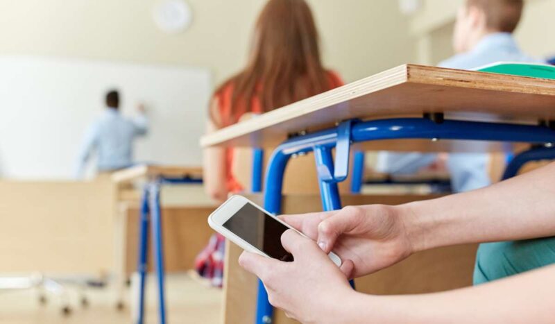 Educar la atención en tiempos de secuestro cognitivo