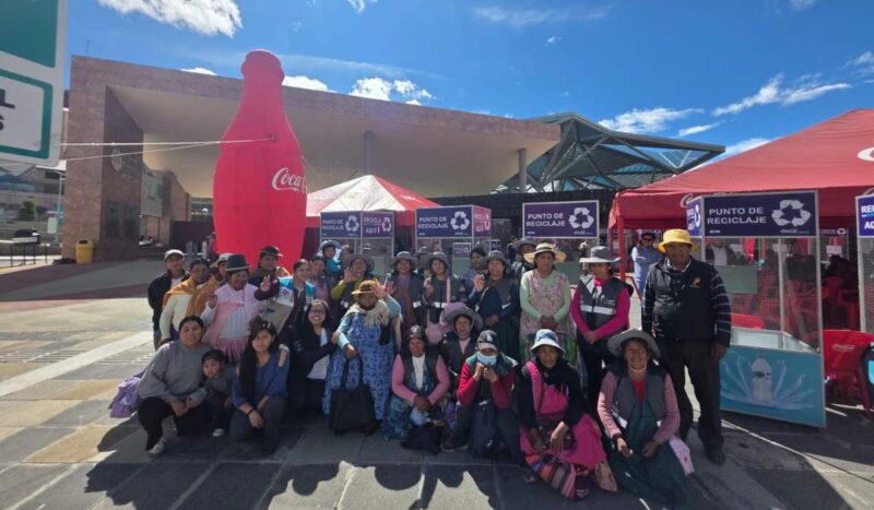 «Eco-Férico» promueve el reciclaje responsable en 20 estaciones de Mi Teleférico