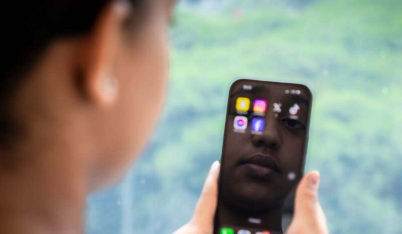 Ciberacoso: un fenómeno mundial en expansión y que es amplificado por la IA