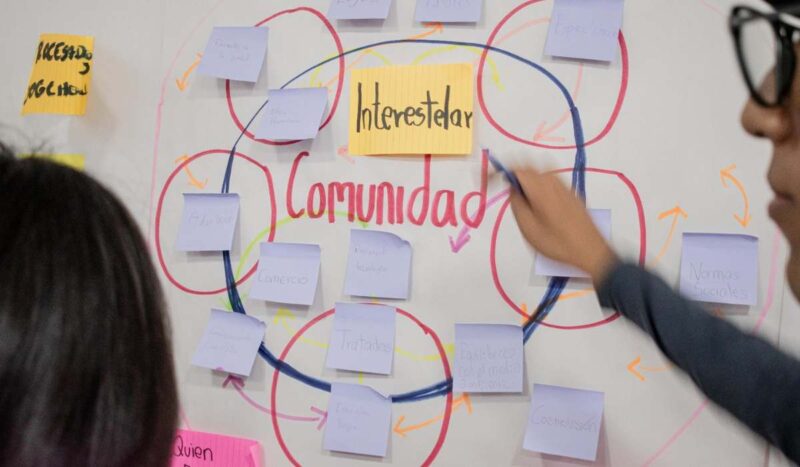 Los jóvenes esbozan las bases de una sociedad justa y equitativa en la Luna